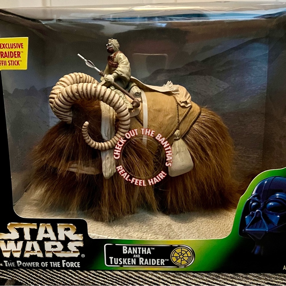 STAR WARS BANTHA& TUSKEN RAIDER, BNIB, never opened